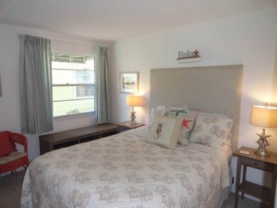 Anna Maria Island Holmes Beach Home 7946